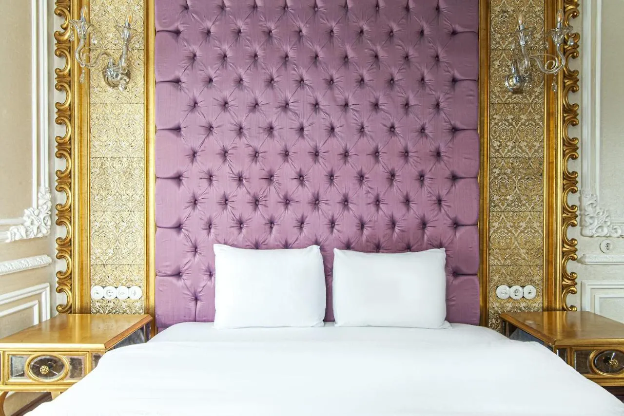 Hotel Room In Historic Mansion In Beylerbeyi Istanbul Apartment