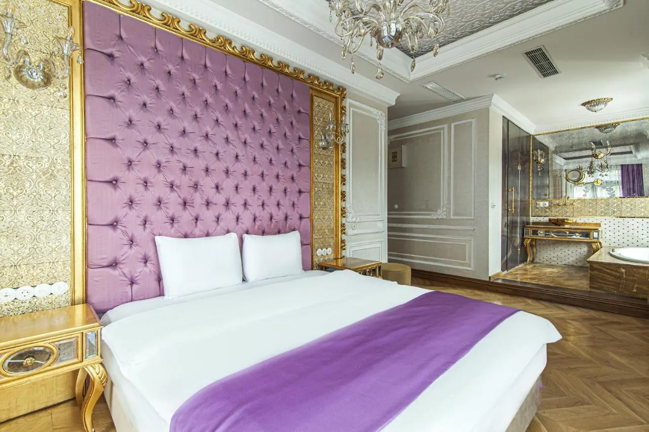Hotel Room In Historic Mansion In Beylerbeyi Istanbul Turkey