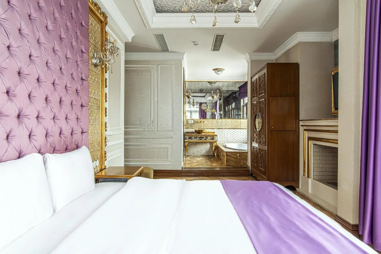 Hotel Room In Historic Mansion In Beylerbeyi Istanbul Turkey